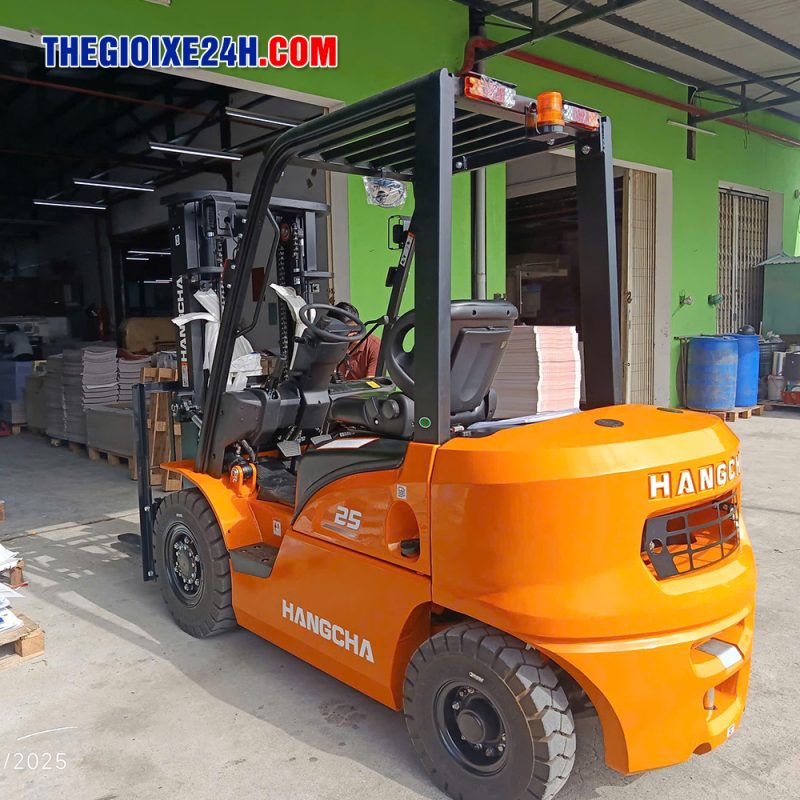 Xe nâng dầu 2.5 tấn X Series Hangcha