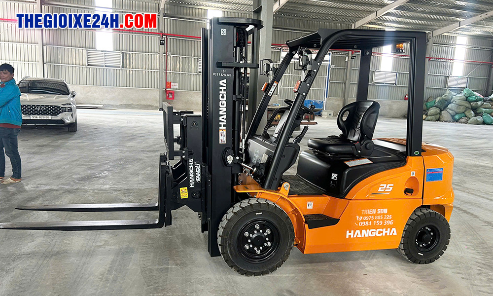 Xe nâng dầu 2.5 tấn X Series Hangcha chính hãng