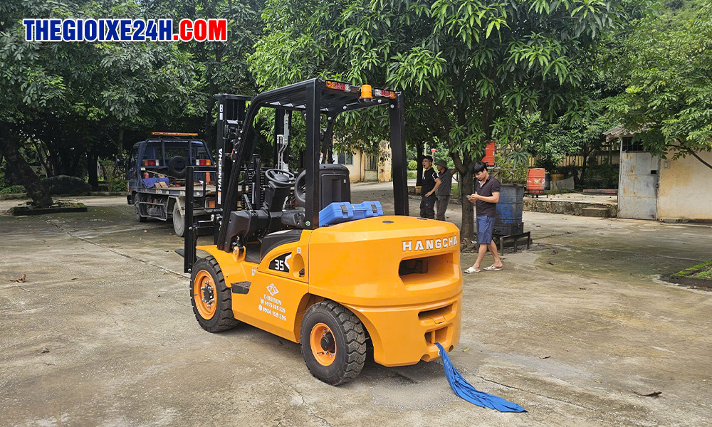 Xe nâng dầu 3.5 tấn dòng X Hangcha CPCD35