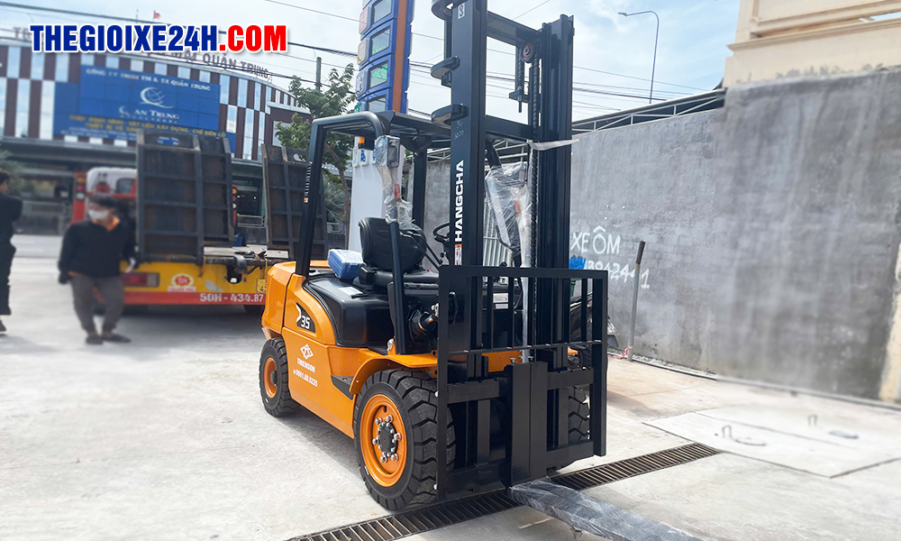 Xe nâng dầu 3 tấn X Series Hangcha