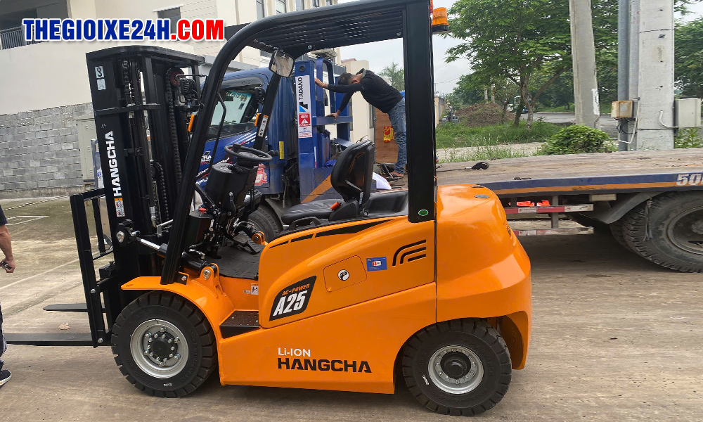 Xe nâng điện 2.5 tấn dòng XA Hangcha chính hãng